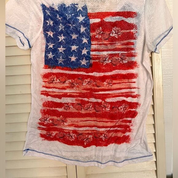 Onque petite Shirt - Picture 2 of 7